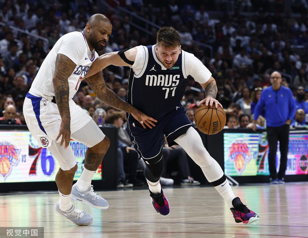 借助这场盛 借助这场盛