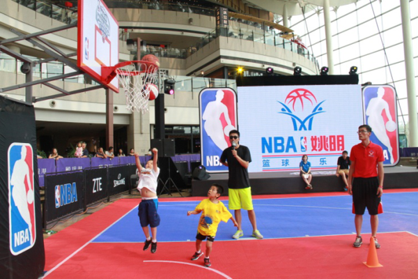 赵云蕾到郑 赵云蕾到郑